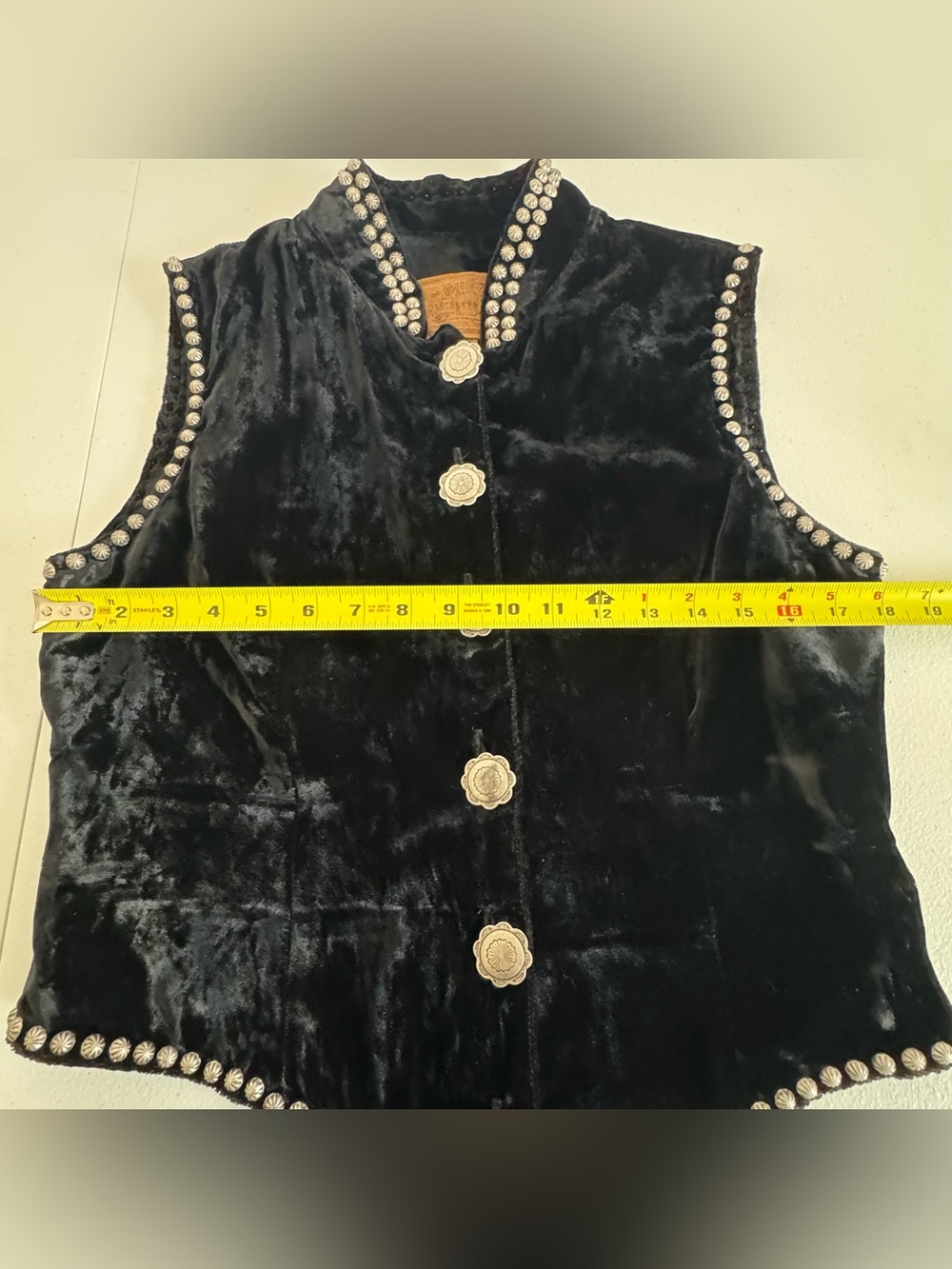 Double D Ranch Wear Black Velvet Vest Size M - Picture 8 of 11
